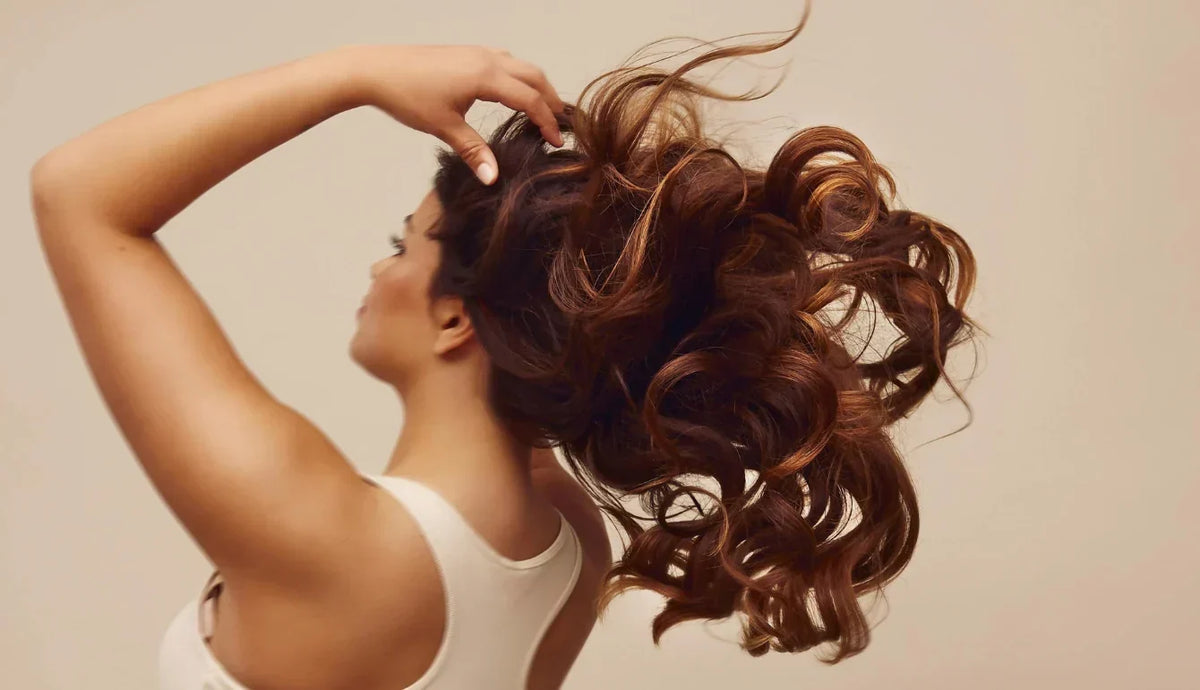 Capelli e unghie fragili: quando il problema parte dal piatto